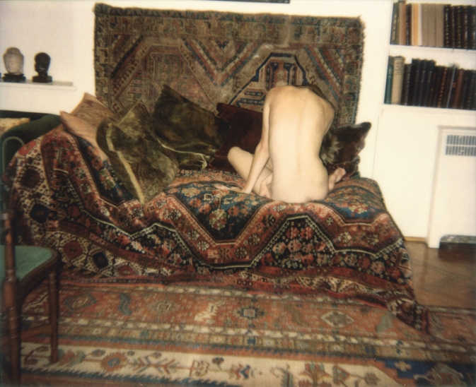 Juergen Teller.
Naked on Sigmund Freud’s couch. 
2006. 
© Juergen Teller